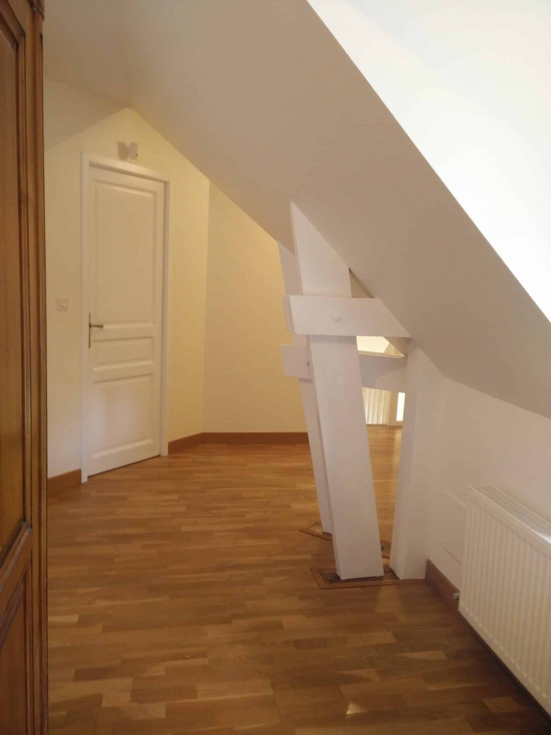 peinture couloir blanc par steph deco orleans min